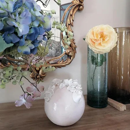 Bastide Ysatis Bed & Breakfast *